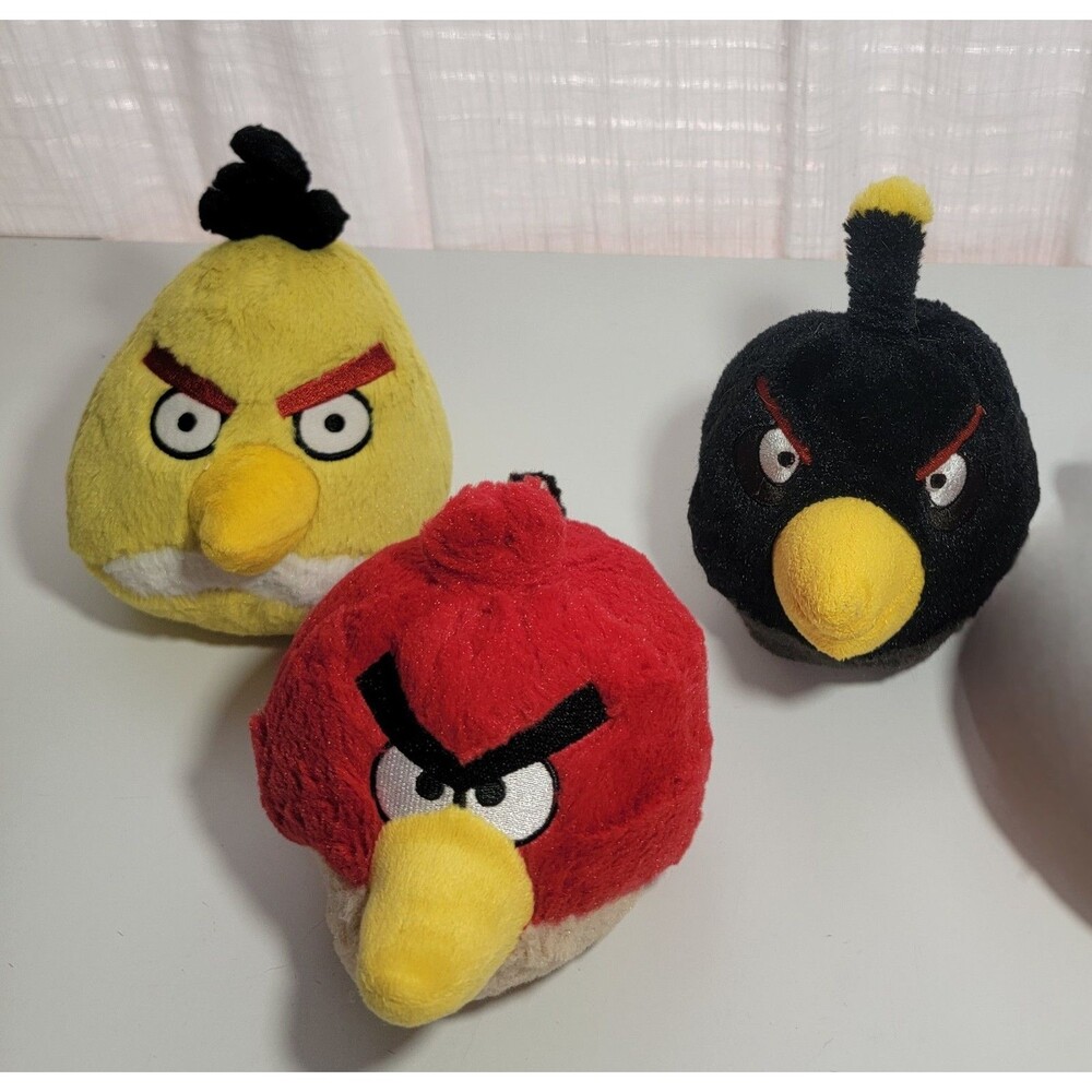 Angry Birds 5" Red Chuck Bomb Plush Lot of 3 No Sound